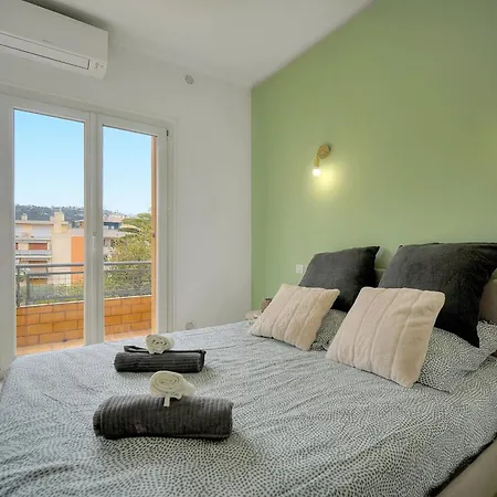 Tery - Terrasse - Moderne - Vca * Cannes