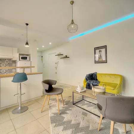 Tery - Terrasse - Moderne - Vca * Cannes